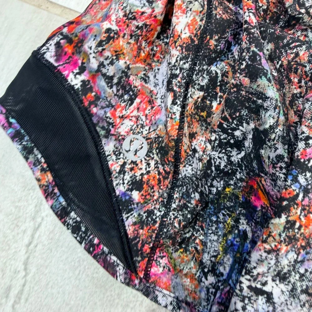 Lululemon hotty hot